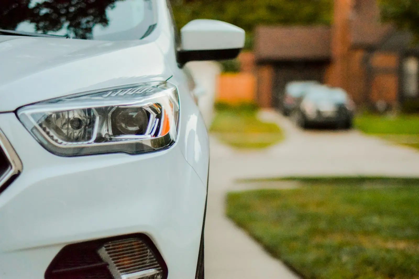 L'assurance auto au tiers VS l'assurance tous risques : quelles différences ?
