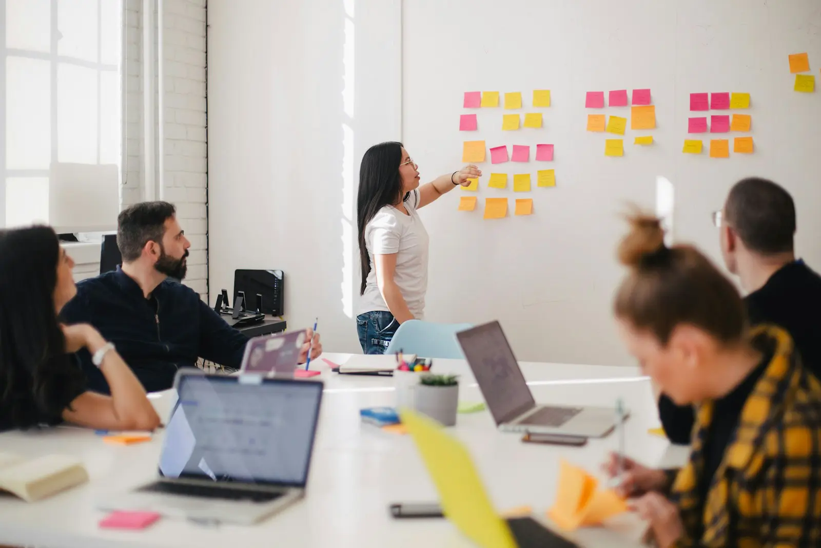 les agences marketing aident les entreprises à gérer leur réputation en ligne